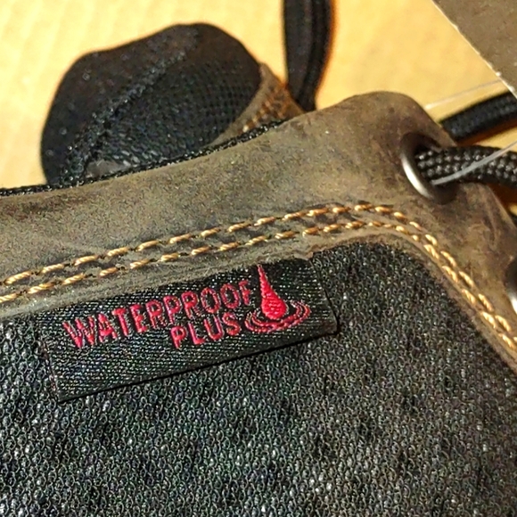 Wolverine Men's Guide Ultraspring hiking shoe Size 10WE - Picture 13 of 14